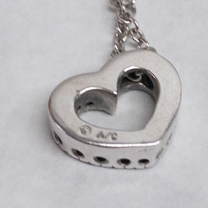 14K White Gold Diamond Heart Pendant