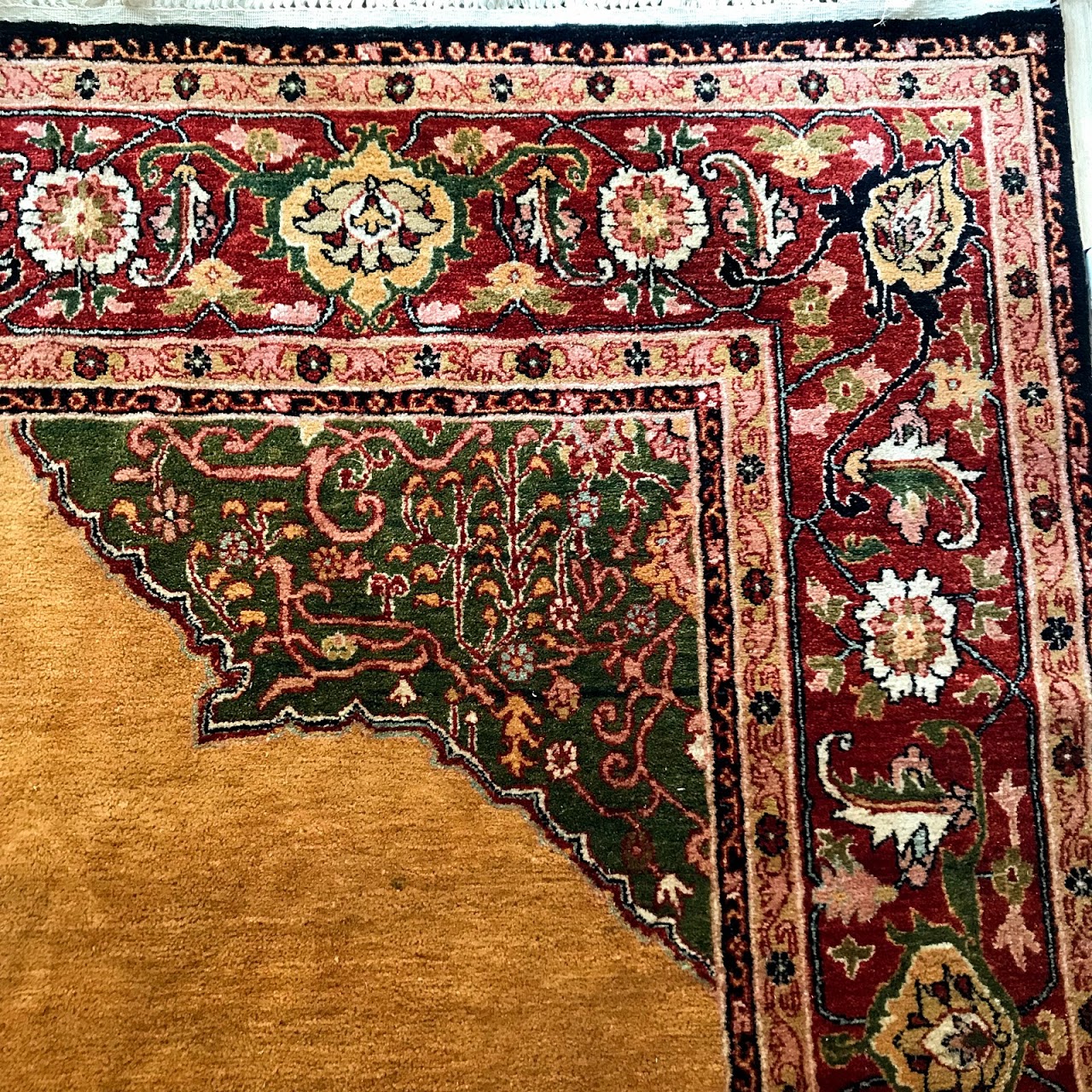 Mahindra Wool Carpet