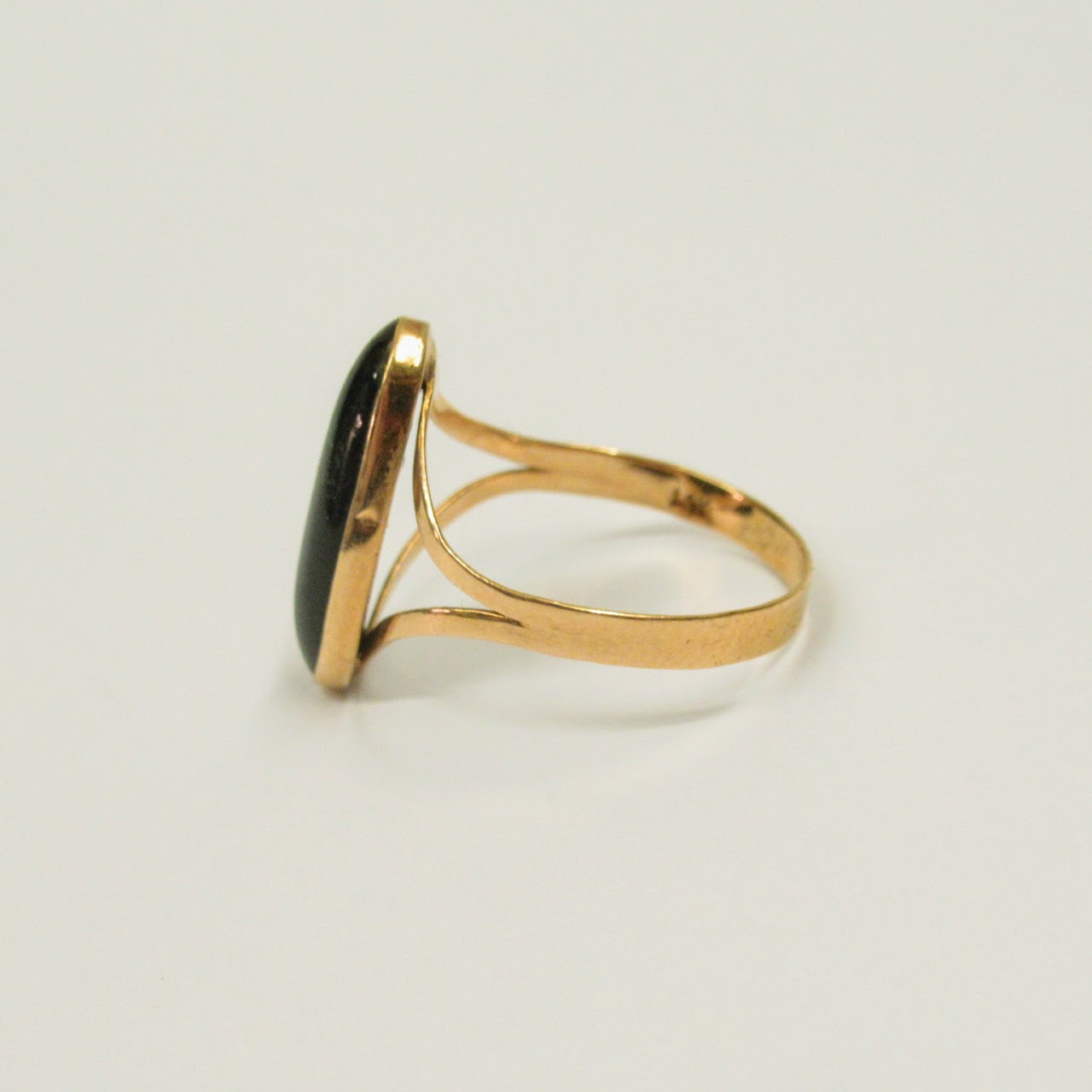 14K Gold and Onyx Ring